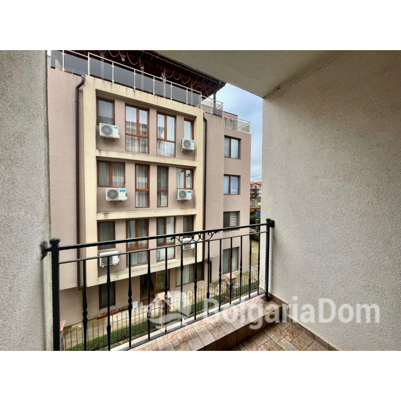 Квартира с двумя спальнями с отличной локацией 78 м²