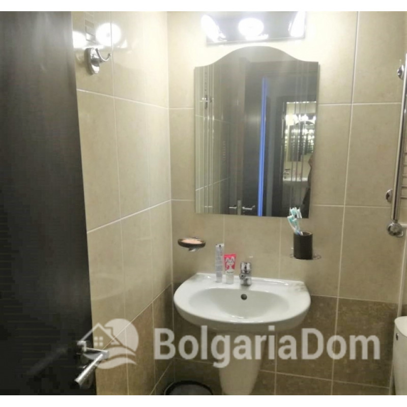 Стильная и просторная квартира в красивом комплексе 71 м²