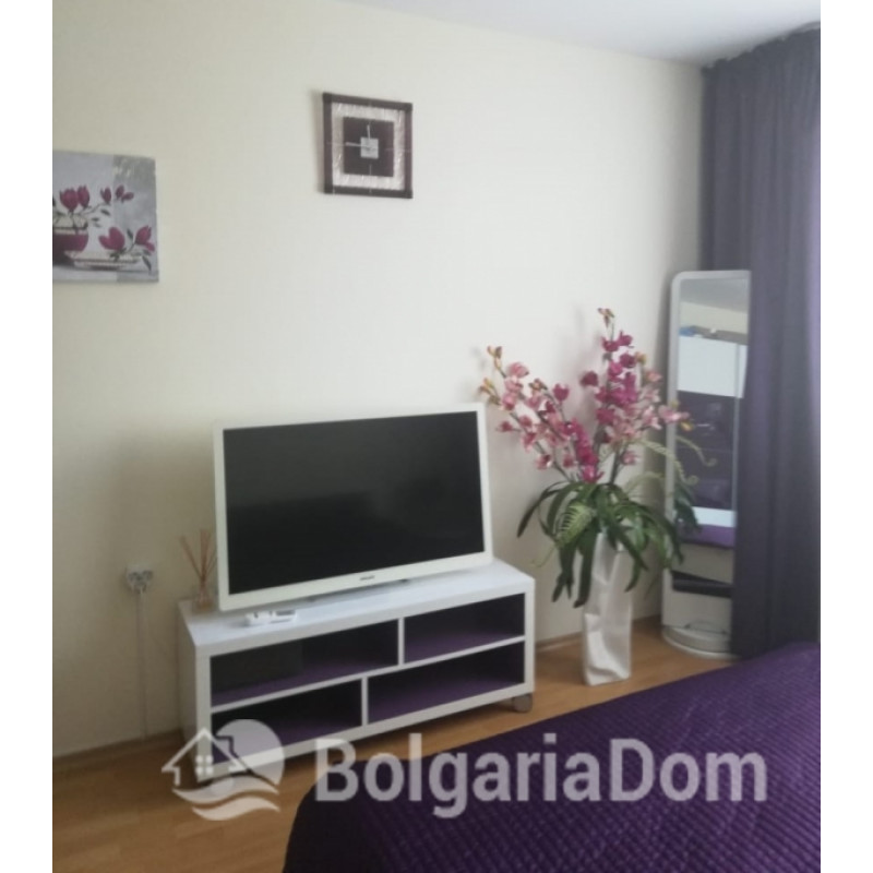 Стильная и просторная квартира в красивом комплексе 71 м²