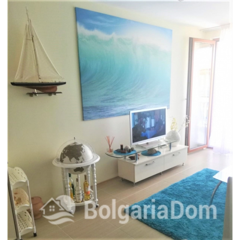 Стильная и просторная квартира в красивом комплексе 71 м²