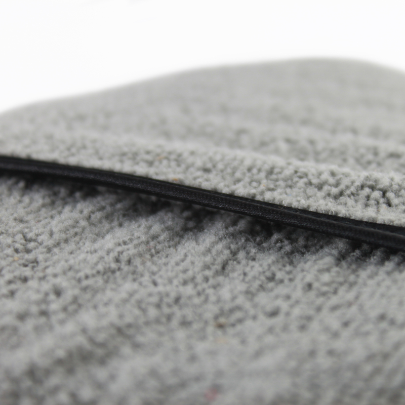 Аплікатор Microfiber Wheel Wedge & Rim Detailer