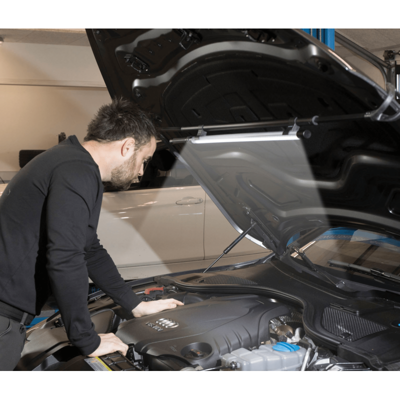 Scangrip Line Light Bonnet C+R 1000 lm. Телескопічна світлодіодна лампа на акумуляторі