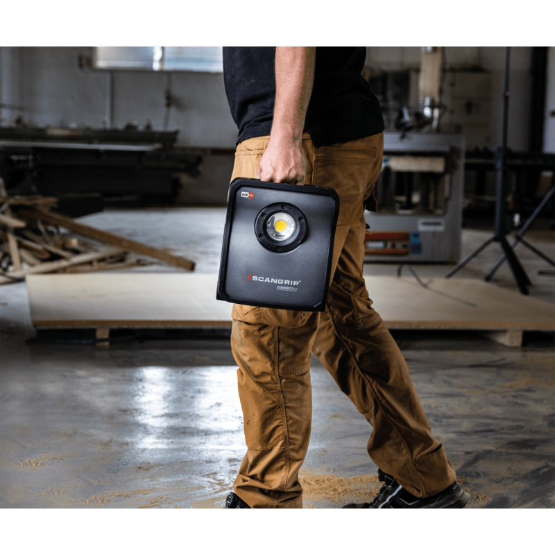 Scangrip Nova 4 Connect. Потужний прожектор з Bluetooth управлінням