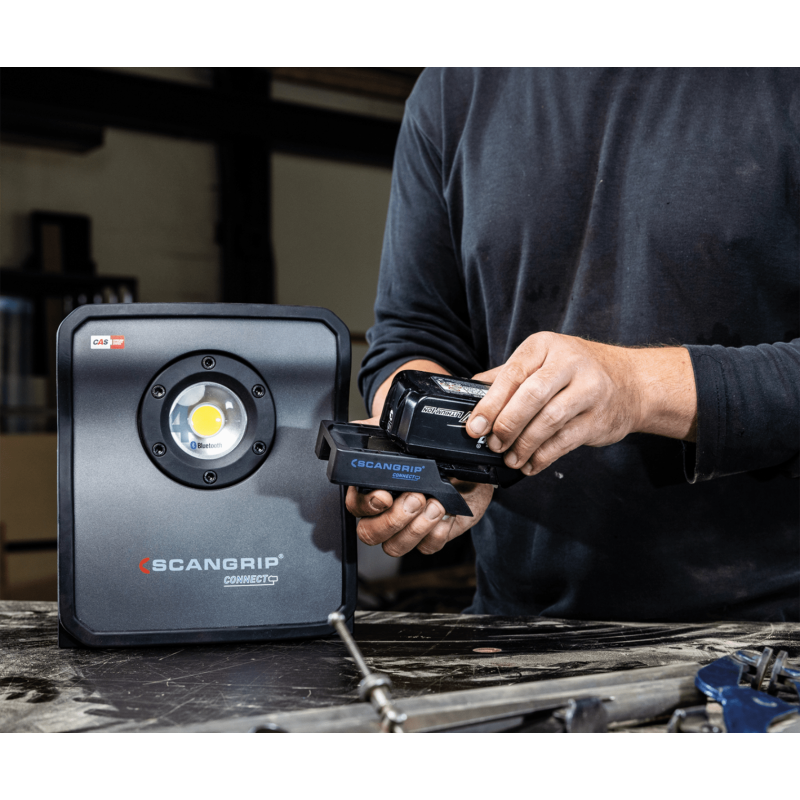 Scangrip Nova 4 Connect. Потужний прожектор з Bluetooth управлінням