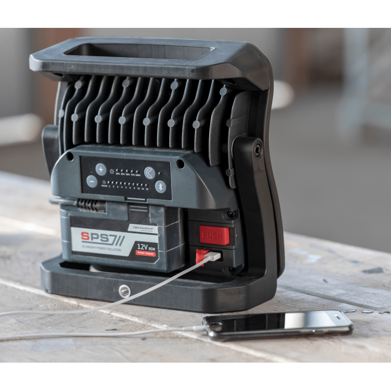 Scangrip Nova 6 SPS 6000 lm. Потужний прожектор з Bluetooth управлінням