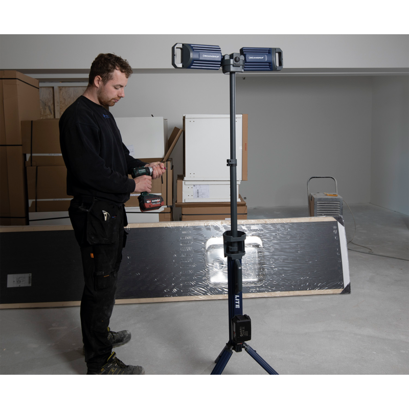 Scangrip Tower Lite CAS. Прожектор на телескопічному штативі