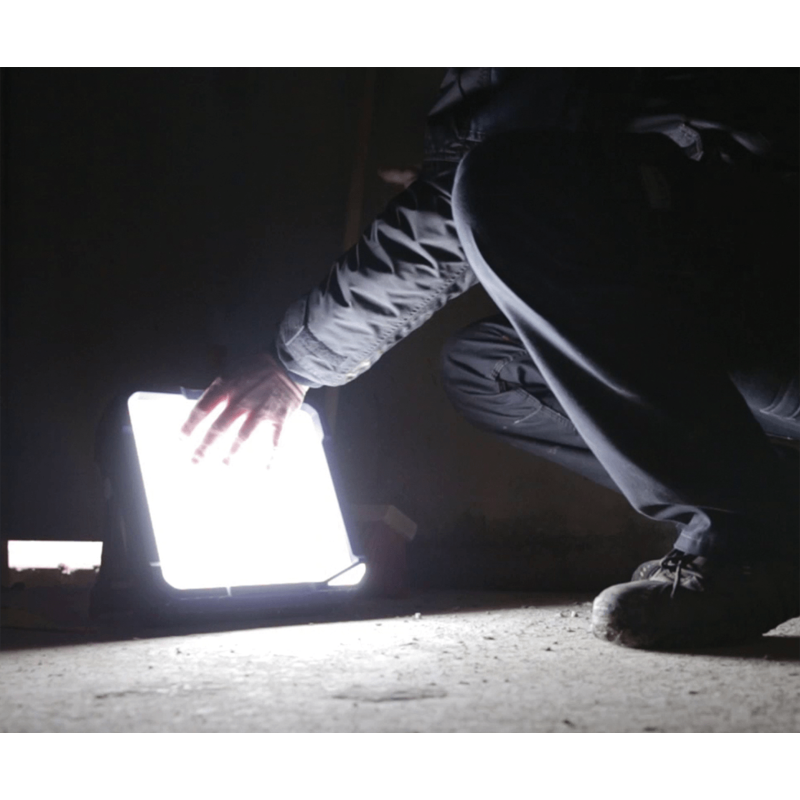 Scangrip Vega Lite. Світлодіодний прожектор із мережевим кабелем