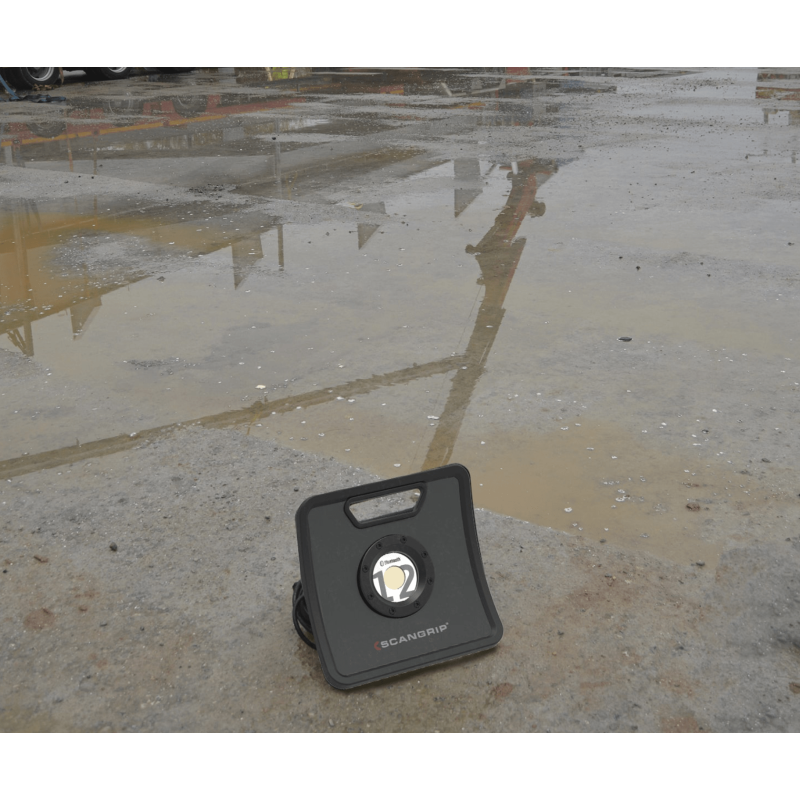 Scangrip Nova 12K 12000 lm. Потужний універсальний прожектор із блютуз