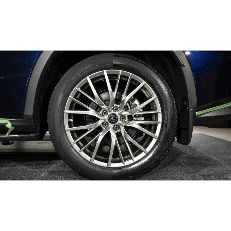 Чорніння для шин SOFT99 Black Magic. Для глянцевого блиску