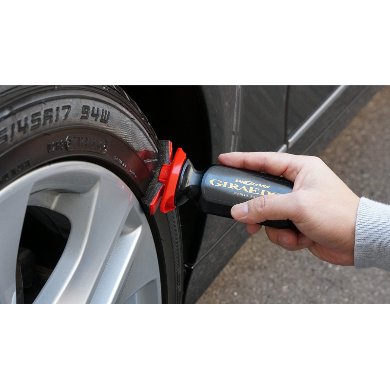 Чорніння шин SOFT99 DiGloss Gira Edge. Для стійкого глянсового блиску