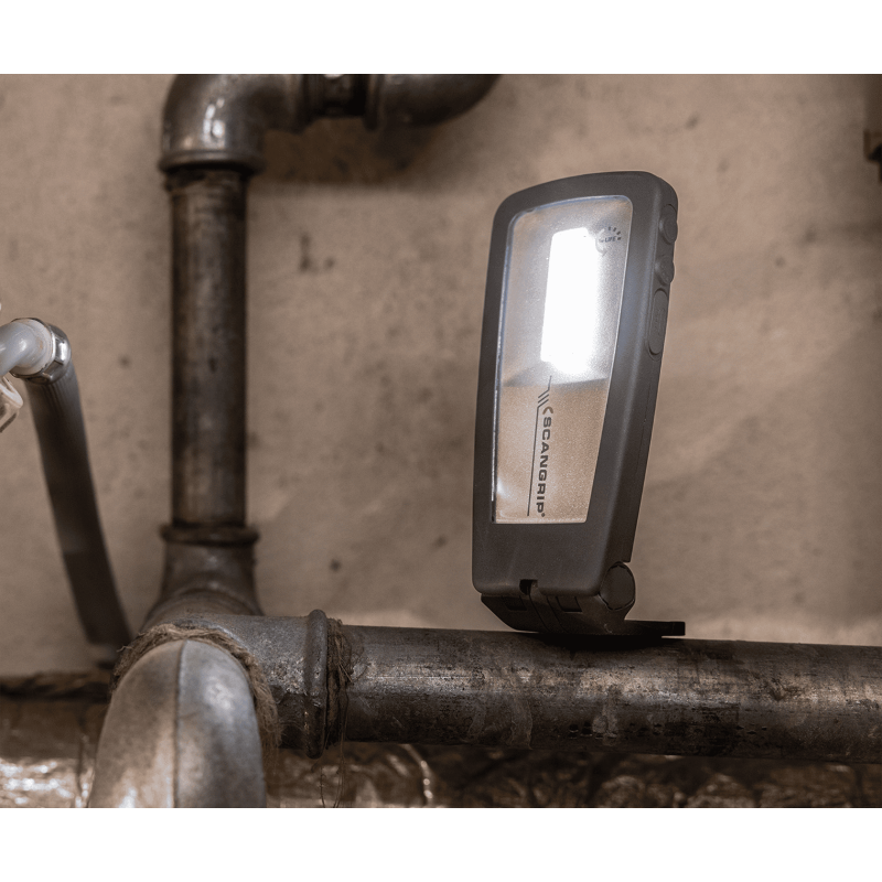 Ручний ліхтар Scangrip Miniform for Life. З магнітом та поворотним гаком